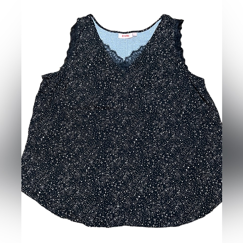 Like New Plus Size 2X women’s black and white tank top by EVRI